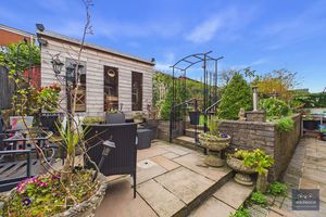 Photo 21- click for photo gallery